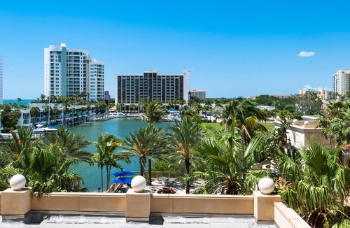 Siesta Key Village Condo | Minorga in Siesta Key Village