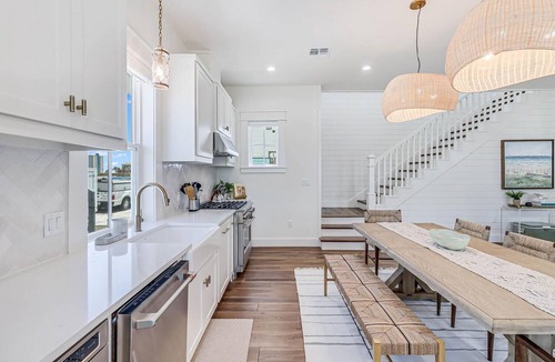 Port Aransas Cottage | Mint Julep 210 Esc-a