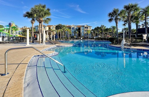 Windsor Hills House | Minutes to the Magic! 3-bedroom home, 6 minutes to Walt Disney World!