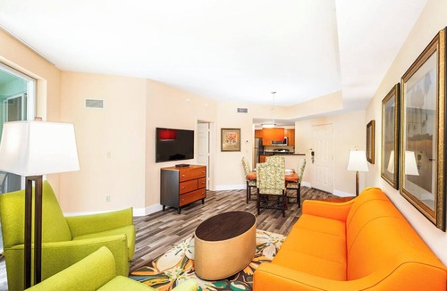 Weston Condo | Mizner Place at Weston Town Center 1BR Sunday Check-In