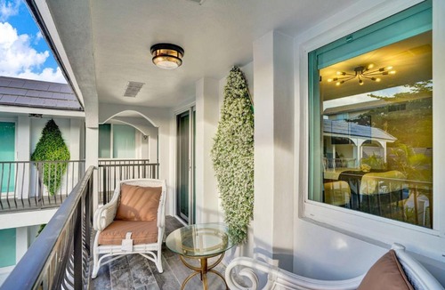 Almont Apartment | Modern 1BR Beach Stay | Heated Pool + Parking