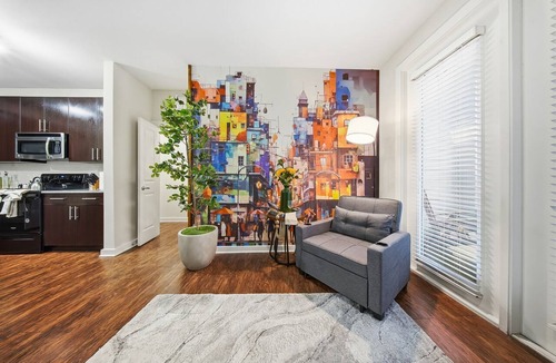 Courier City - Oscawana Apartment | Modern 2BR/2BA Tampa Retreat: Productivity Meets Comfort