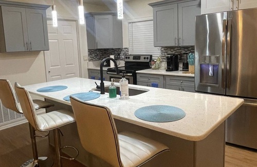 Oak Ridge House | ★ Modern 3Bedroom 2 Bathroom Home Near Universal★
