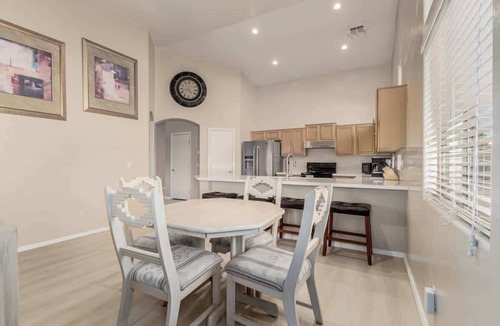Avondale House | Modern 4BR Retreat with Game Room, Backyard & BBQ