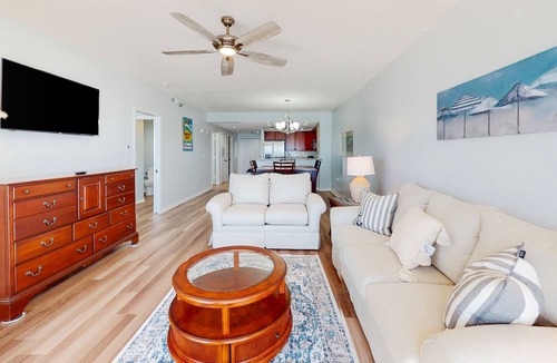 Villa Primera Condo | Modern 6th-floor condo with balcony, Gulf view, pool, hot tub, & gym