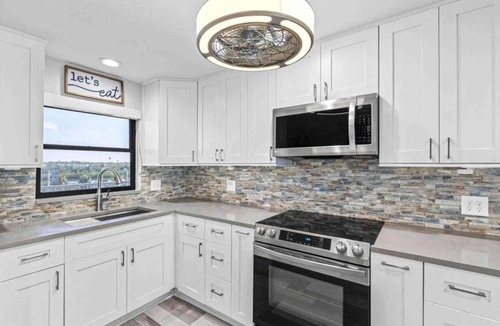 Indian Shores Condo | Modern and Gulf front direct beach access pool snowbird friendly