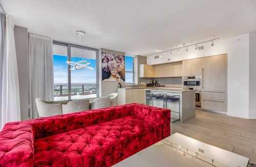 Hollywood Condo | ★ MODERN AND LUXURY WATER-FROONT 3BDR AT HYDE! ROOFTOP POOL & JACUZZI