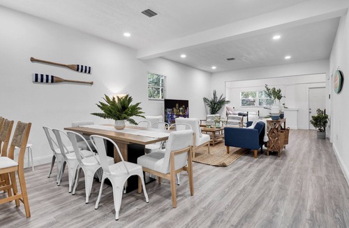 Little Haiti House | Modern & Cozy 5BD House in Buenavista/DesignDstrct
