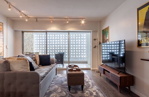 Galt Mile Apartment | Modern Fort Lauderdale Unit - Near Beaches & Downtown