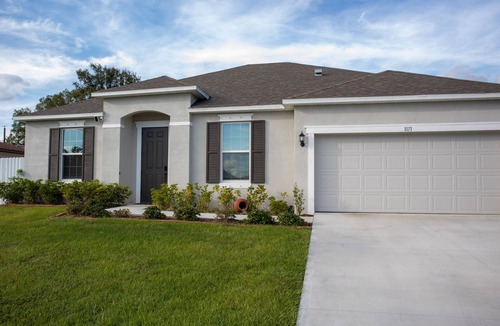 Port Malabar House | Modern Home in Palm Bay