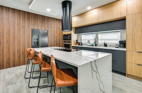 Lakeland Cottage | Modern Lakeland Golf Retreat w/Putting Green