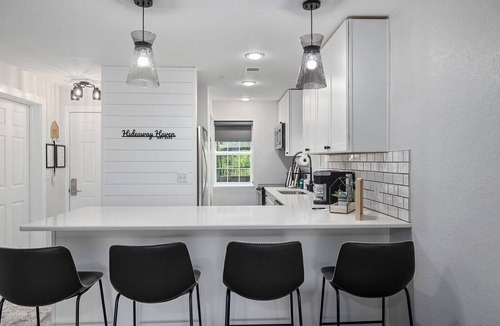 Branson Condo | Modern Luxury Hideaway Haven Dog Friendly