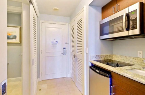 Key Biscayne Apartment | Modern Miami Suite Near the Beach