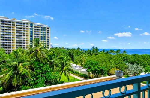 Key Biscayne Apartment | Modern Miami Suite Near the Beach