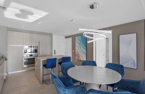 Hollywood South Central Beach Condo | ★ Modern Panoramic Escape With Views, NO RESORT&PARKING FEE. CHECK DETAILS