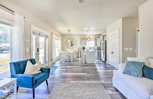 Santa Rosa Beach House | Modern Santa Rosa Beach Retreat w/Yard & Patio!