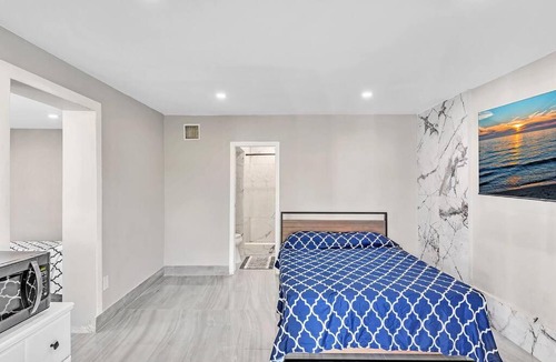Fort Lauderdale Villa | Modern Villa with Pool Hollywood Hard Rock Casino
