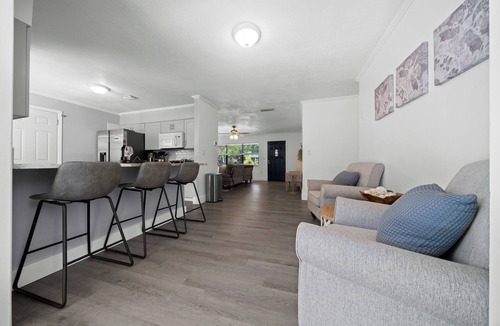 Ocala House | Modernized 3BR Pool Home near downtown, i75, & WEC