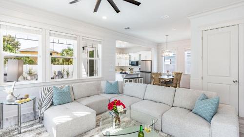 Bahama Beach House | Montoute by AvantStay