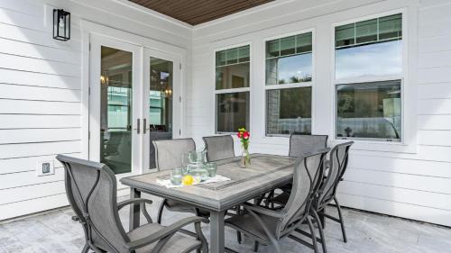 Bahama Beach House | Montoute by AvantStay
