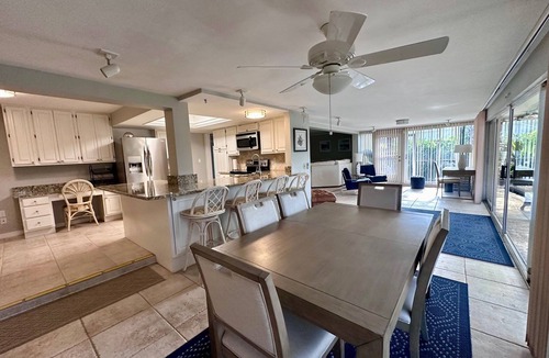Moorings House | Moorings golf course! Southern exposure home