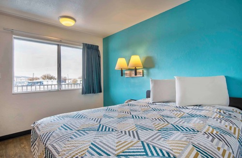 Farmington Hotel | Motel 6 Farmington, NM