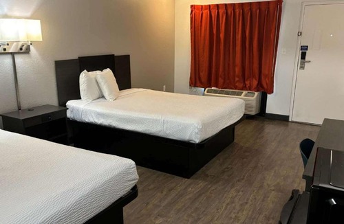 MacClenny Hotel | Motel 6-Macclenny, FL