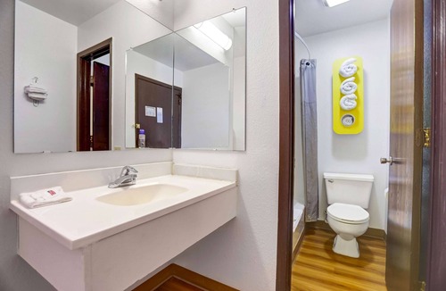 Truth or Consequences Hotel | Motel 6 Truth Or Consequences, NM