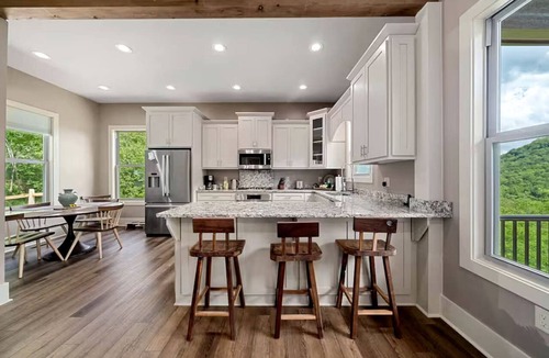 Chimney Rock House | Mountain Hideaway with Waterfall Views & Relaxing Hammocks in Chimney Rock, North Carolina