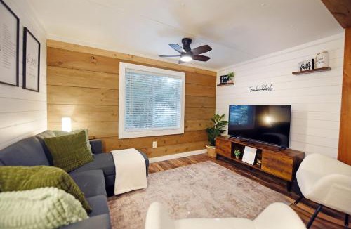 Young Harris House | Mountain home, next to a Winery with a fire pit