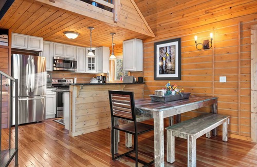 Indian Mountain Cabin | Mountain Retreat on 3 Acres with Stunning Views