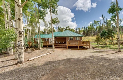 Fort Garland House | Mountain Views: Cabin in Fort Garland Near Hiking