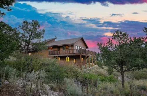 Nathrop House | Mtn Retreat Close to Mt Princeton Hot Springs