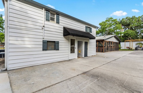 Fedhaven House | Multihome River Retreat - Pet Friendly!