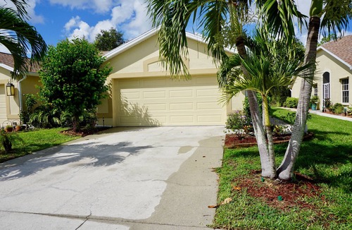 Naples Villa | Naples Villa w/private Pool, Lanai & Lakeview - 5 Mi to Beach & 5th Ave.