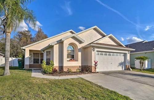 Indian Point Villa | Nature Villa - Rain Forest Out Back - Awesome Location 4 Bdrm!