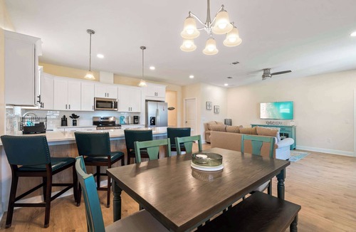 Navarre House | Navarre Wanna Leave - 3 Bedroom