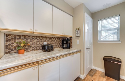 Branson Condo | Near Branson Landing/Sister Condo Very Close By!
