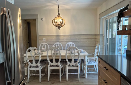 Oldsmar House | Near Clearwater Tampa Serene 3-bedroom house with Hot Tub in charming Oldsmar