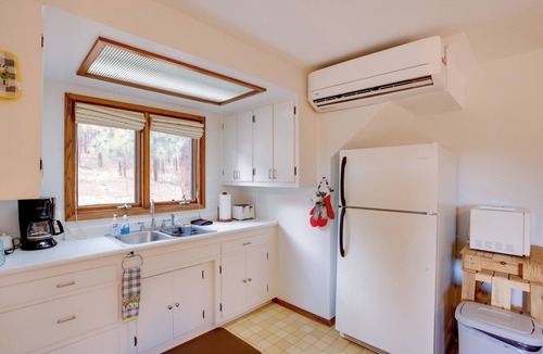 Bayfield Apartment | Near Hiking: Mtn-View Getaway in Bayfield!