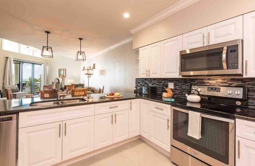 Key West Condo | *NEPTUNE'S PENTHOUSE* Oceanside Condo/Pool + Last Key White Glove Service.