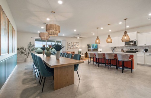 Clermont House | New 10BR Luxury Retreat Pool, Spa, Near Disney
