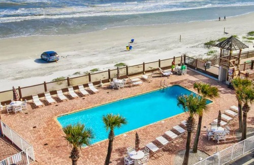 Silver Beach Park Apartment | NEW Amazing Ocean Front Up to 6 Guests in Daytona - Up 6 Guests!