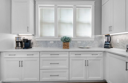 Emerald Waters Village House | New Build; 3 min walk to Private Beach; Gated Community