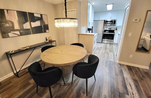 Sawgrass Condo | NEW! Coastal Haven: beach, bikes, near Mayo, golf