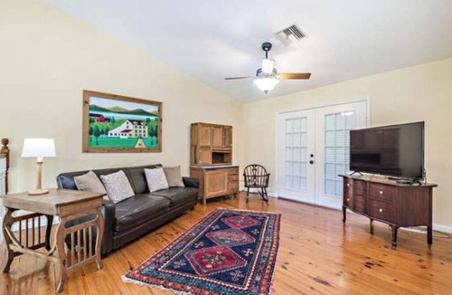 Hunt Club House | New Custom Ranch on 11 acres