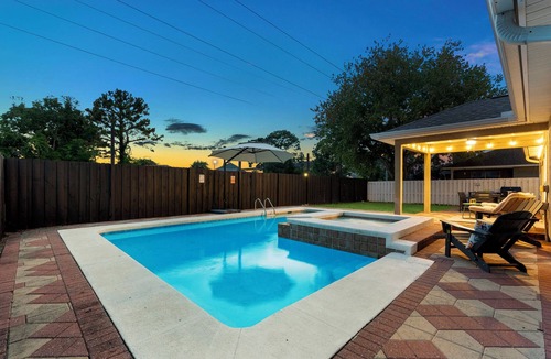 Upper Grand Lagoon House | NEW! The Flip Flop Fortress