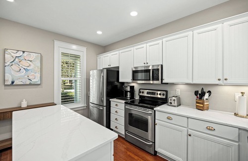 Laurel Grove House | NEW to VRBO Golf Course View~Free Golf & Activities~includes 1 Golf Cart-Pool