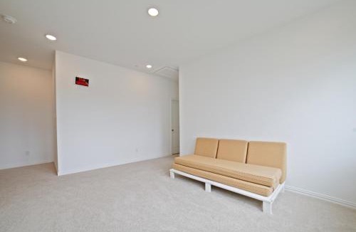 North Richland Hills Apartment | New Townhouse near DFW FIFA ATT STADIUM