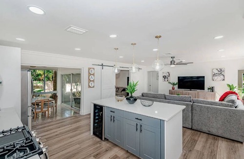 Santa Barbara Estates House | NEW Tropical Retreat Family Home Heated Salt water pool n